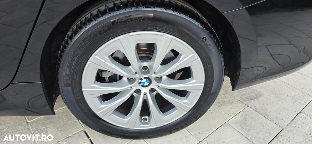 BMW Seria 3 318d Aut. Edition M Sport Shadow - 30