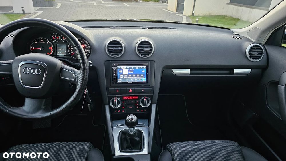 Audi A3 Sportback 2.0 TDI DPF S line Sportpaket (plus) - 15