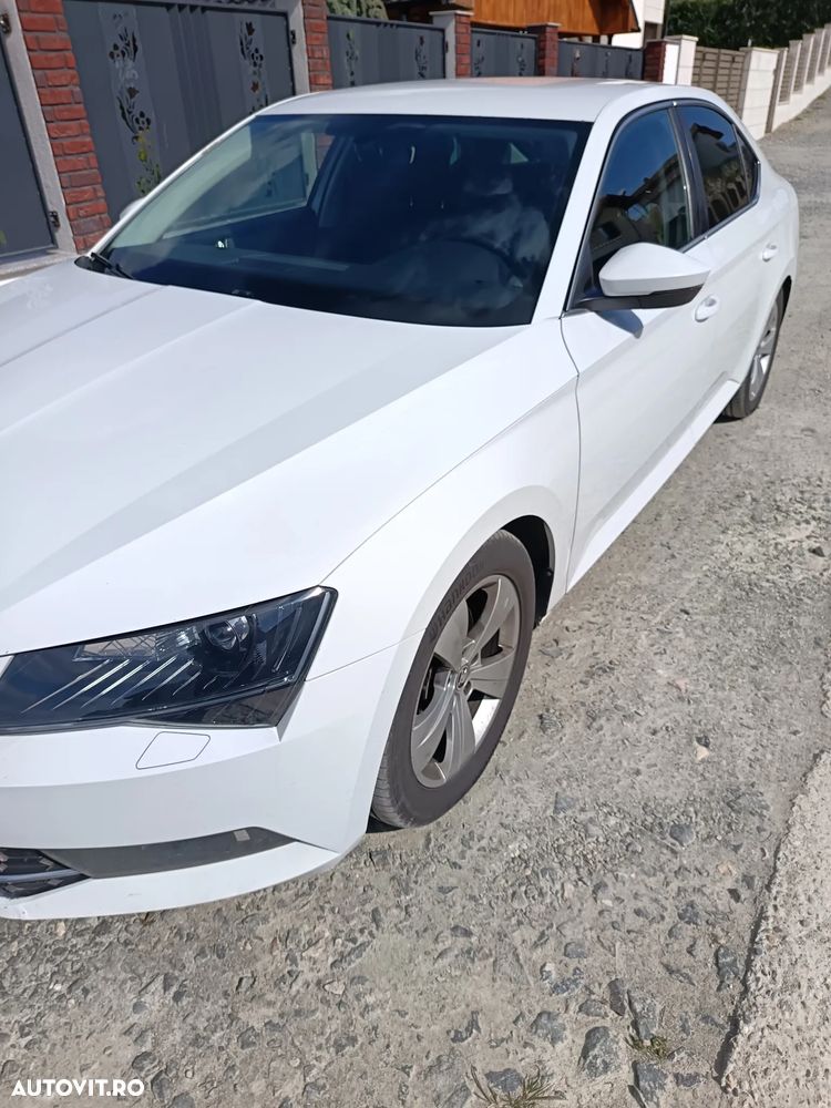 Skoda Superb 2.0 TDI DSG Style - 12