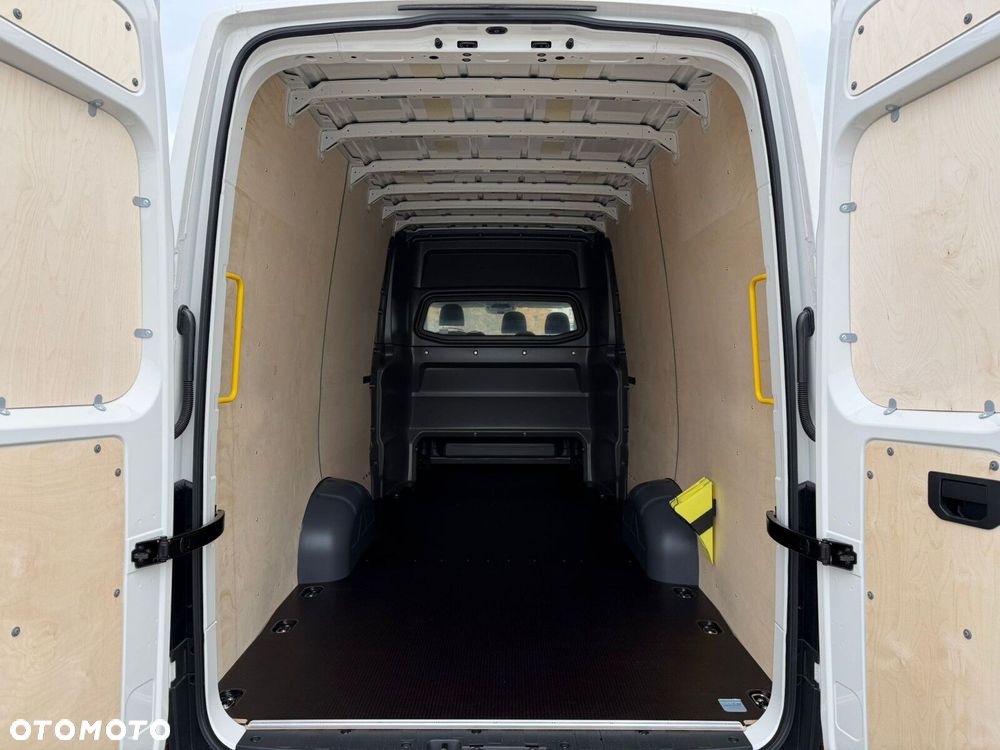 Volkswagen Crafter - 9