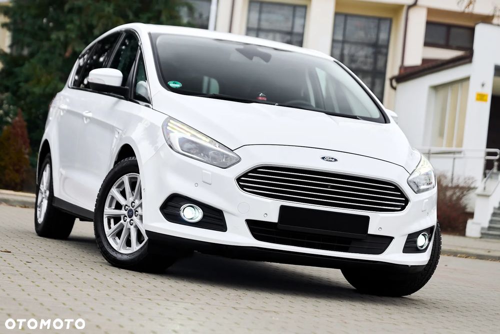 Ford S-Max 2.0 TDCi Titanium PowerShift - 1