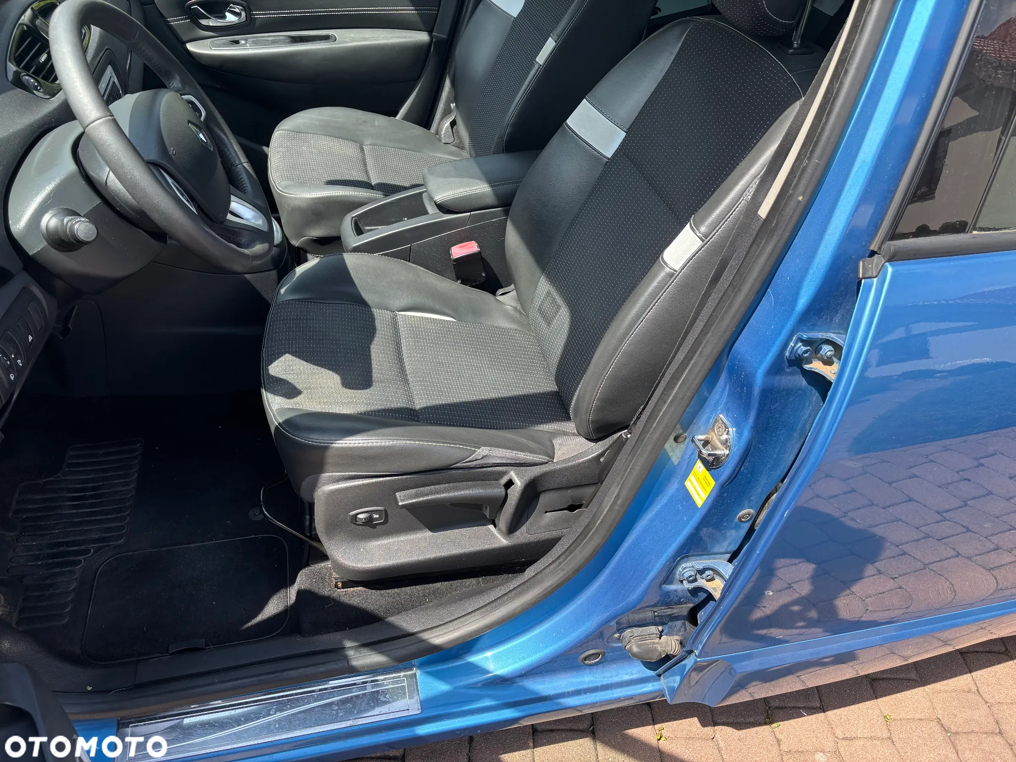 Renault Scenic 1.4 16V TCE Privilege - 15