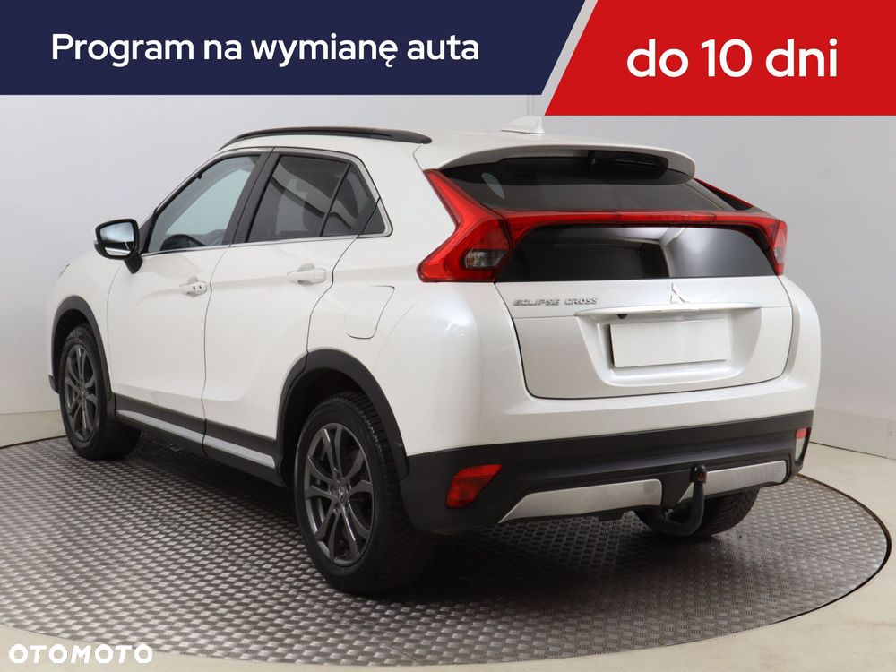 Mitsubishi Eclipse Cross - 6