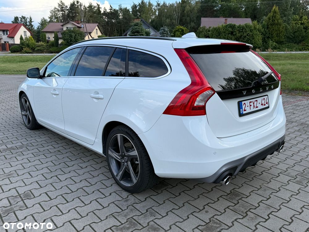Volvo V60 D4 Drive-E R-Design Summum - 17