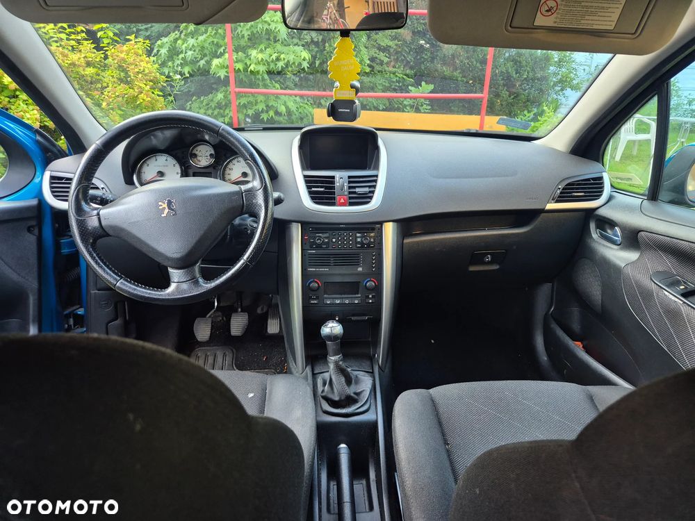 Peugeot 207 - 3