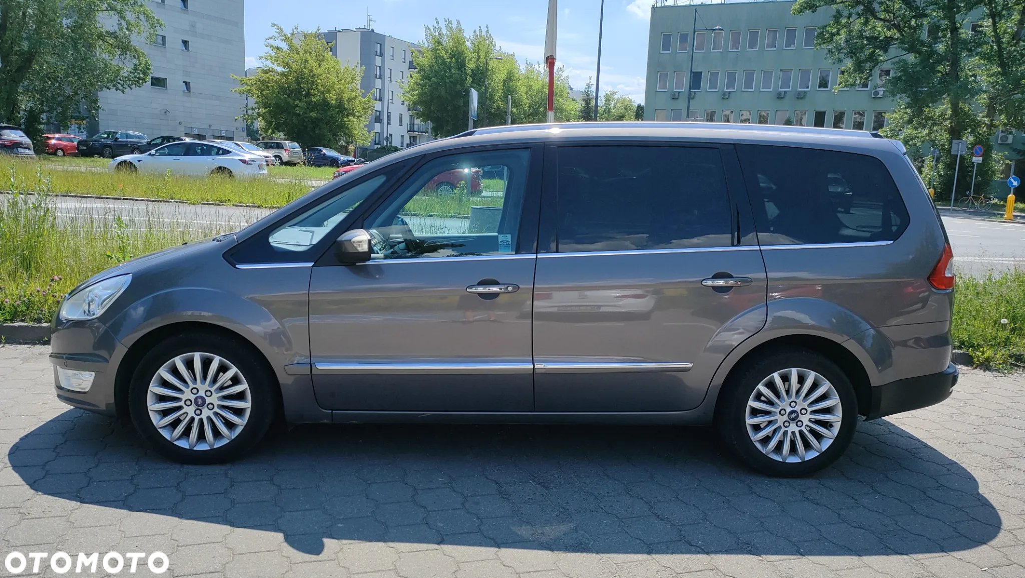 Ford Galaxy - 2