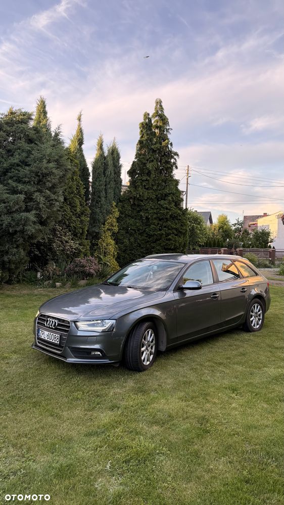 Audi A4 Avant - 1