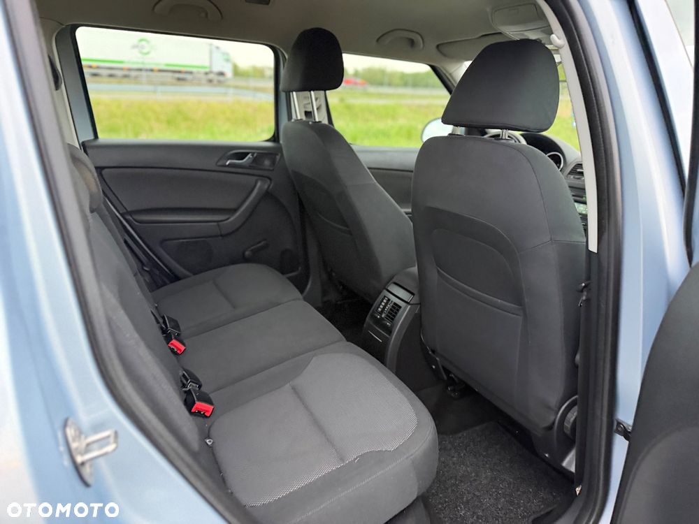 Skoda Yeti 1.8 TSI 4x4 Ambition PLUS EDITION - 25