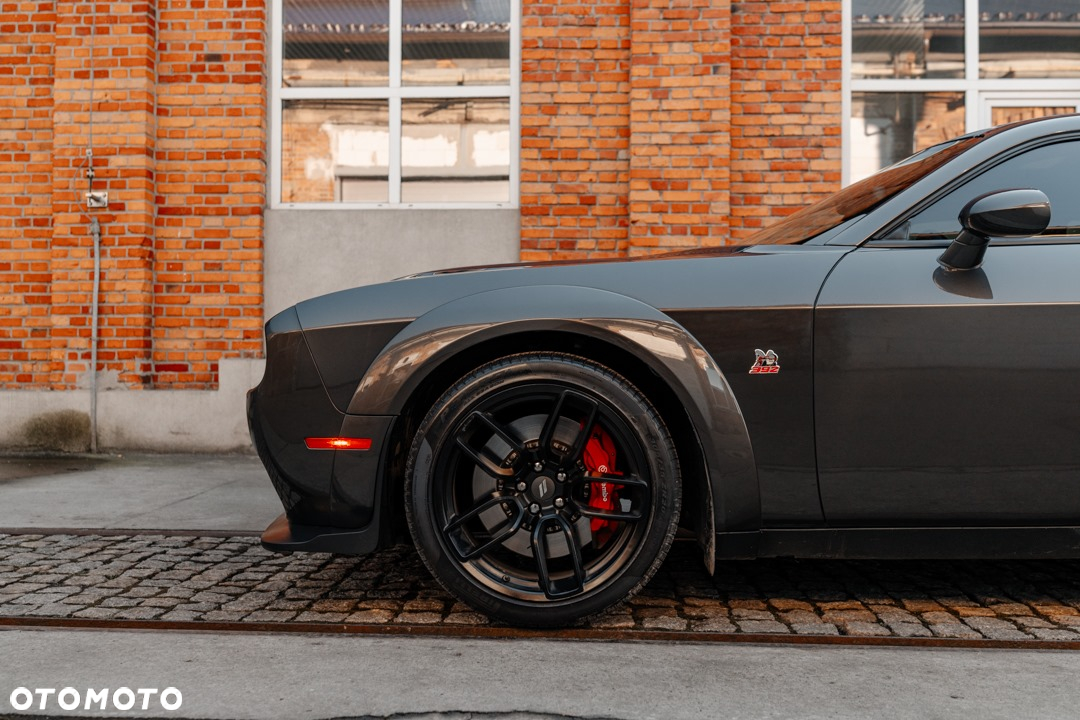 Dodge Challenger 6.4 Scat PackWidebody - 11