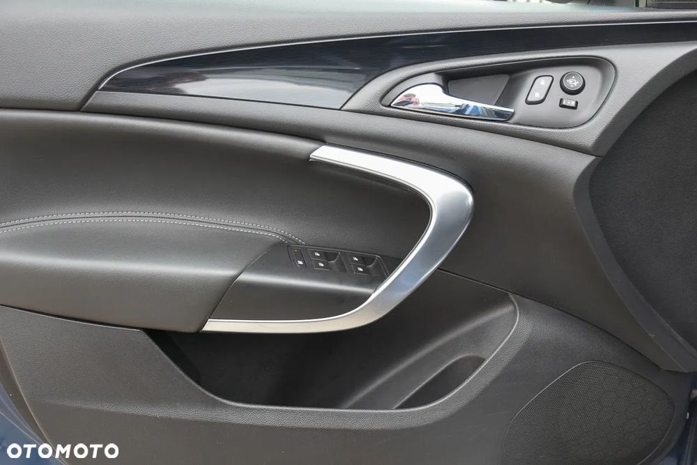 Opel Insignia 2.0 CDTI Cosmo - 19