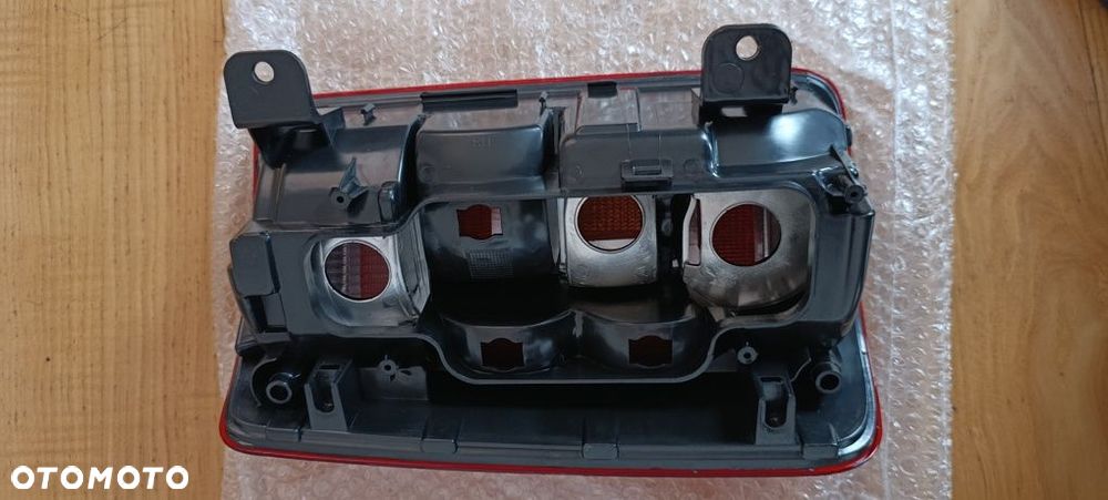 Nowa Lampa tylna prawa Volkswagen Caddy - 3