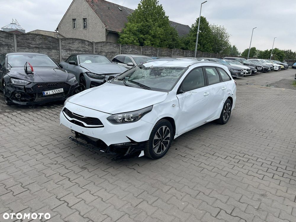Kia Ceed 1.5 T-GDI DCT7 OPF Spirit - 3