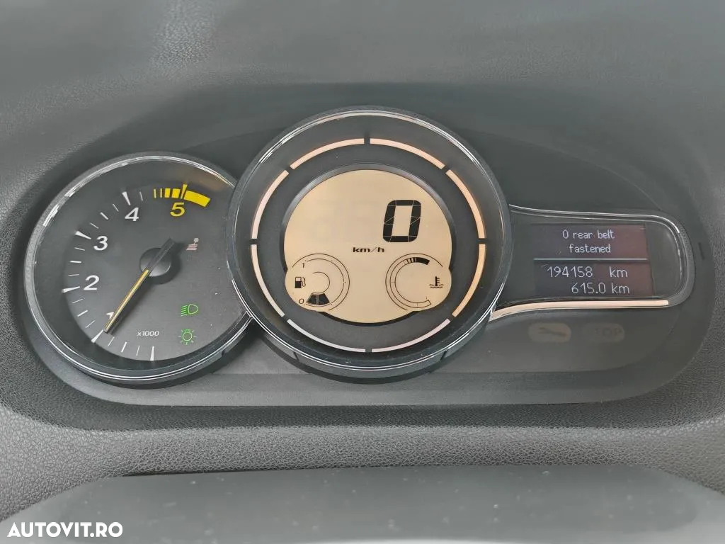 Renault Megane Energy dCi Intens - 27