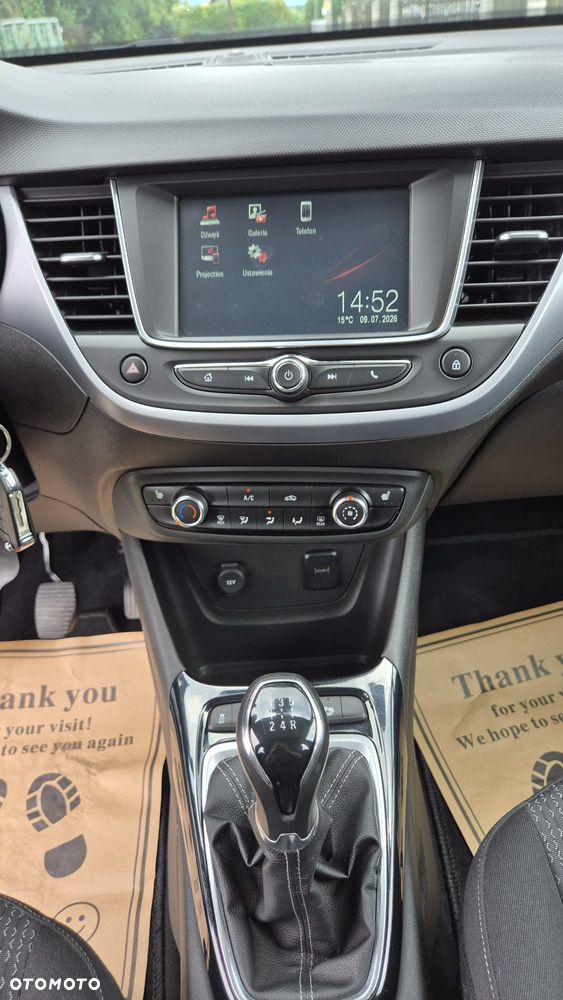 Opel Crossland X 1.2 Enjoy - 19
