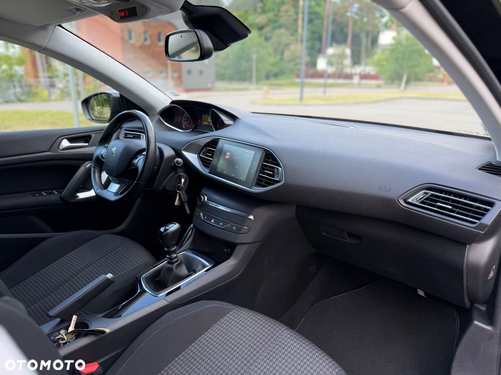 Peugeot 308 PureTech 110 Stop & Start Style - 19