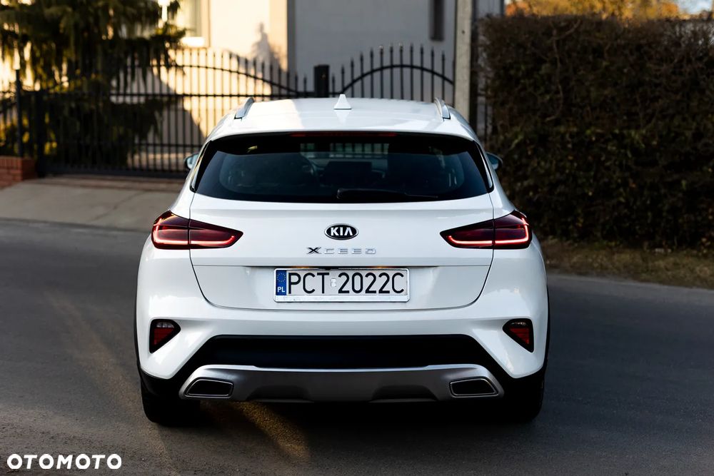 Kia XCeed 1.0 T-GDI L - 6
