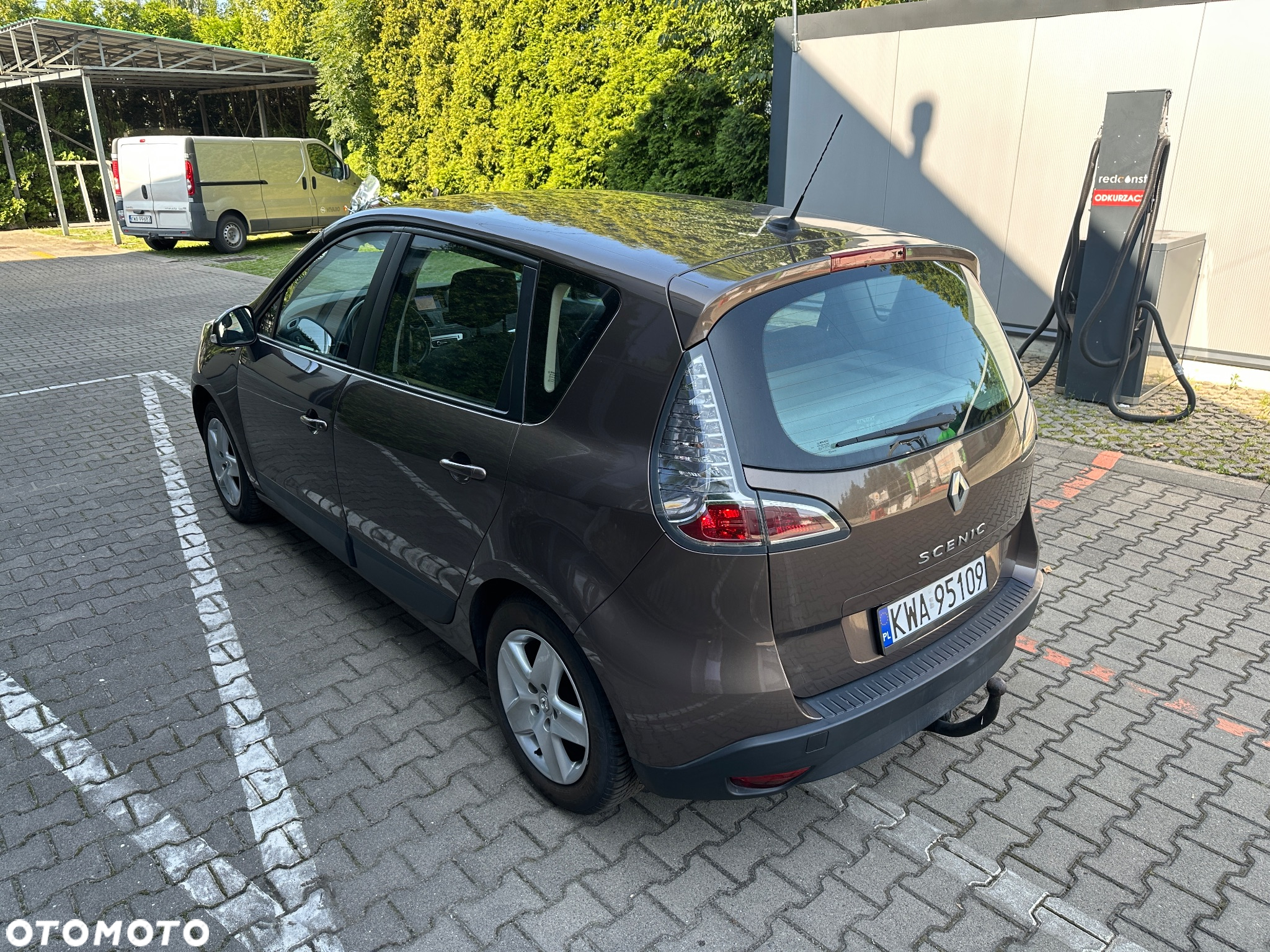Renault Scenic 1.6 16V 110 TomTom Edition - 6