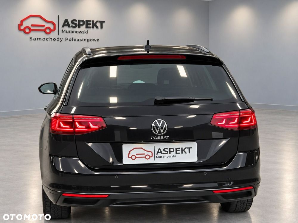 Volkswagen Passat - 22