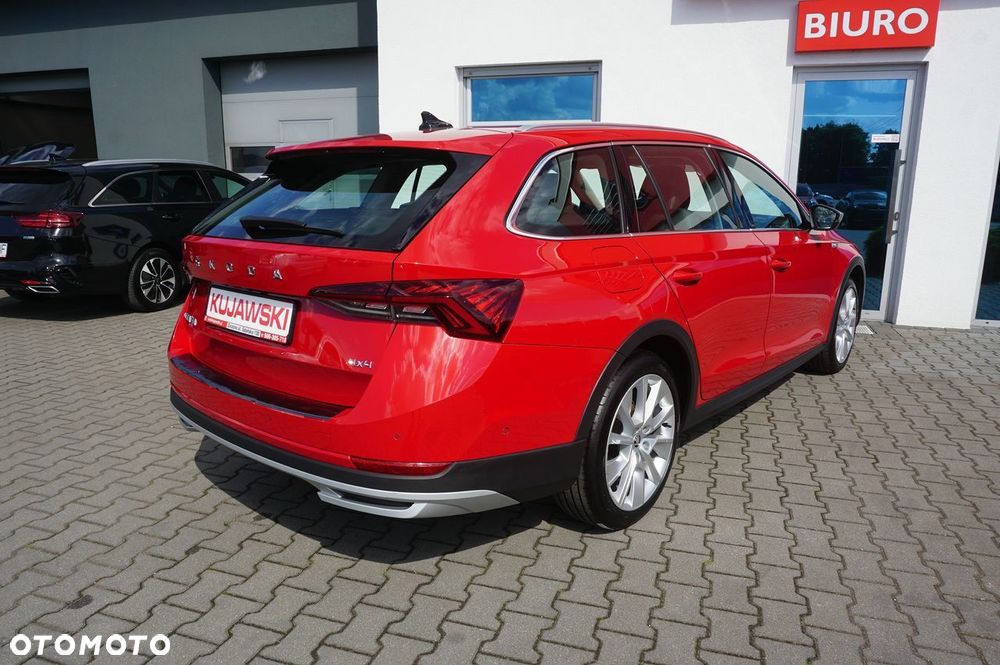 Skoda Octavia 2.0 TDI DSG 4x4 Scout First Edition - 2
