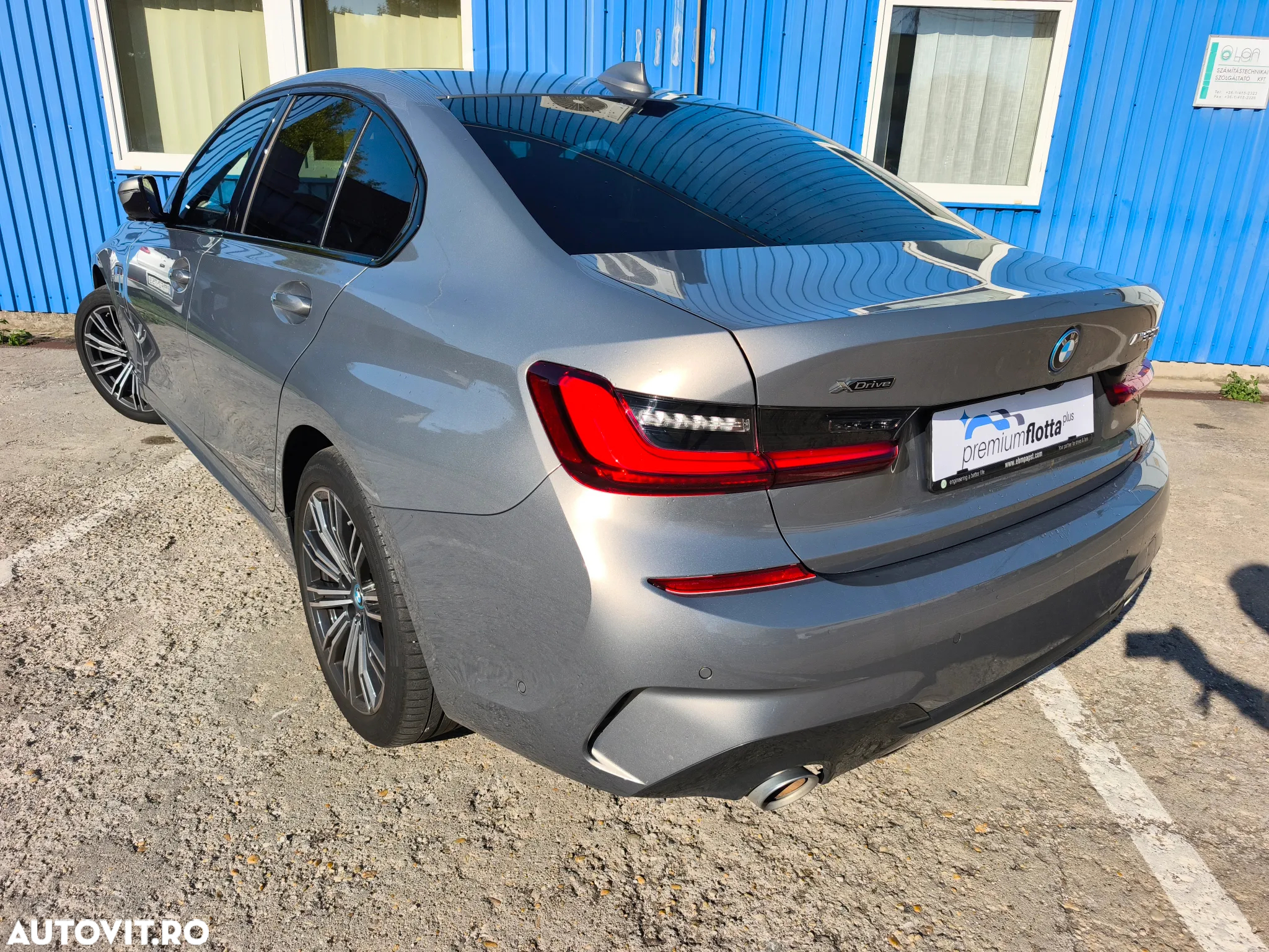 BMW Seria 3 330e xDrive AT PHEV - 4