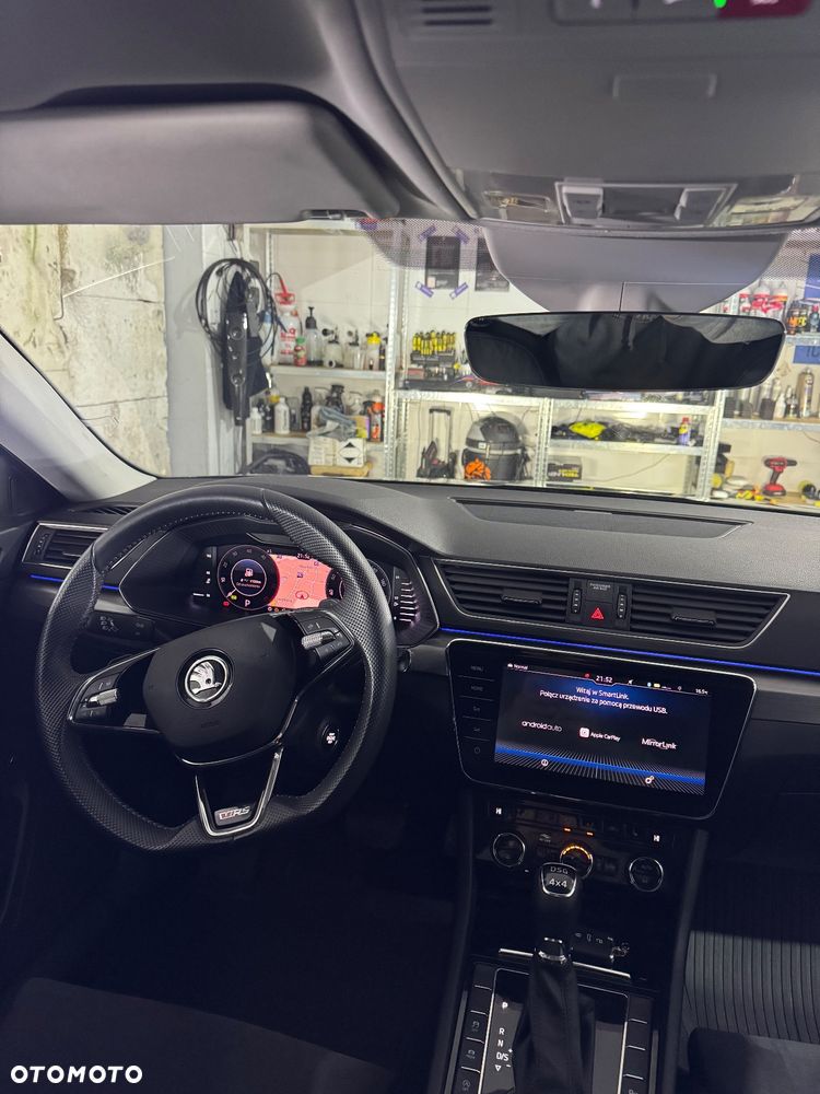 Skoda Superb Combi 2.0 TDI DSG Ambition - 5