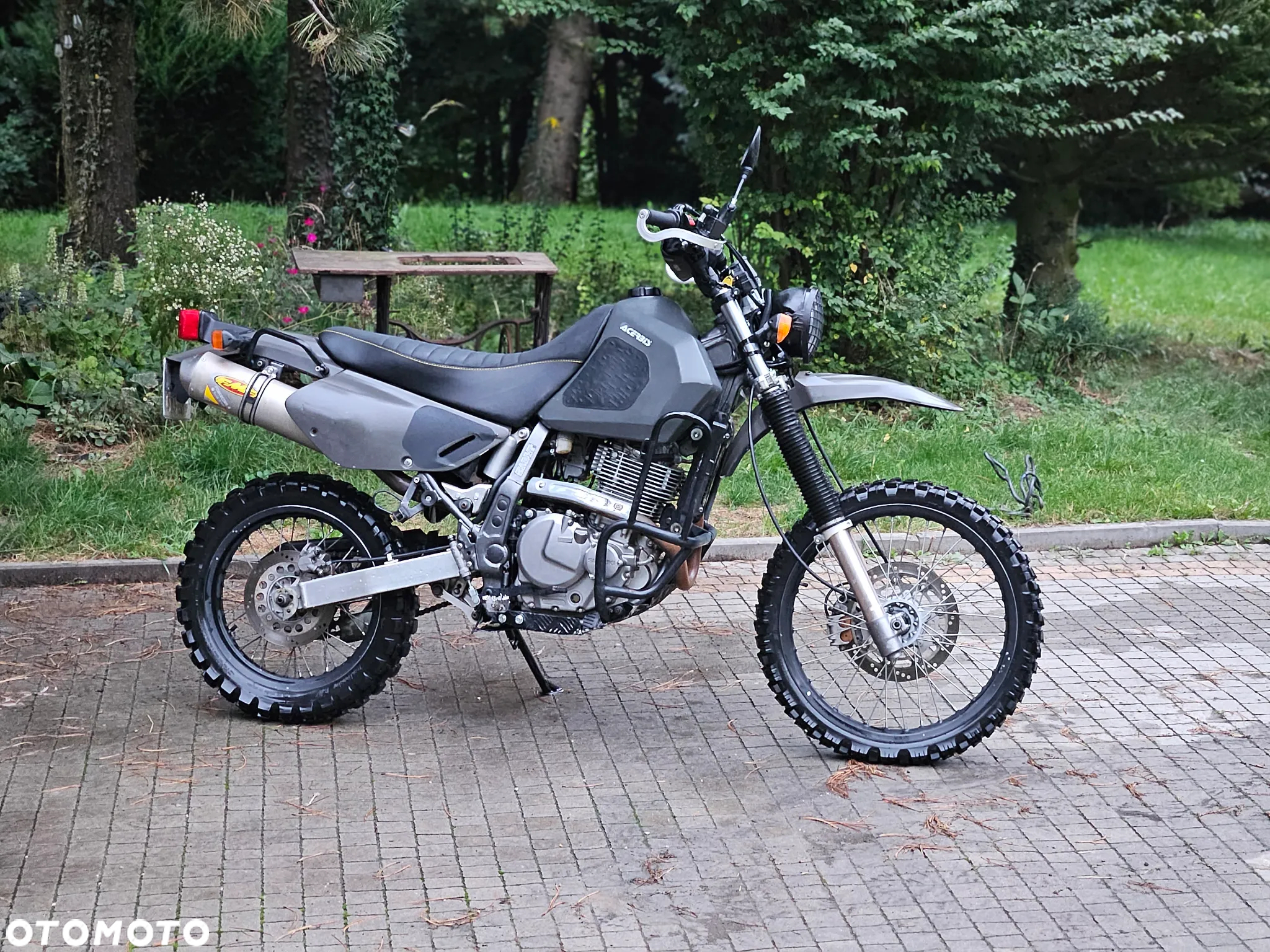 Suzuki DR