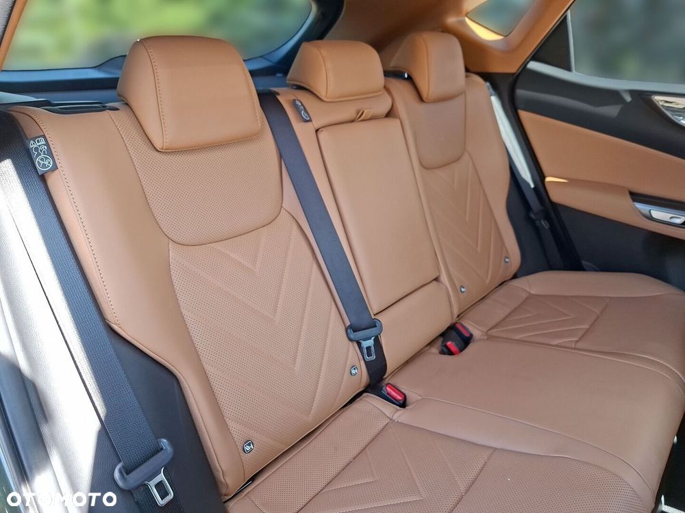 Lexus NX 350h Prestige AWD - 22