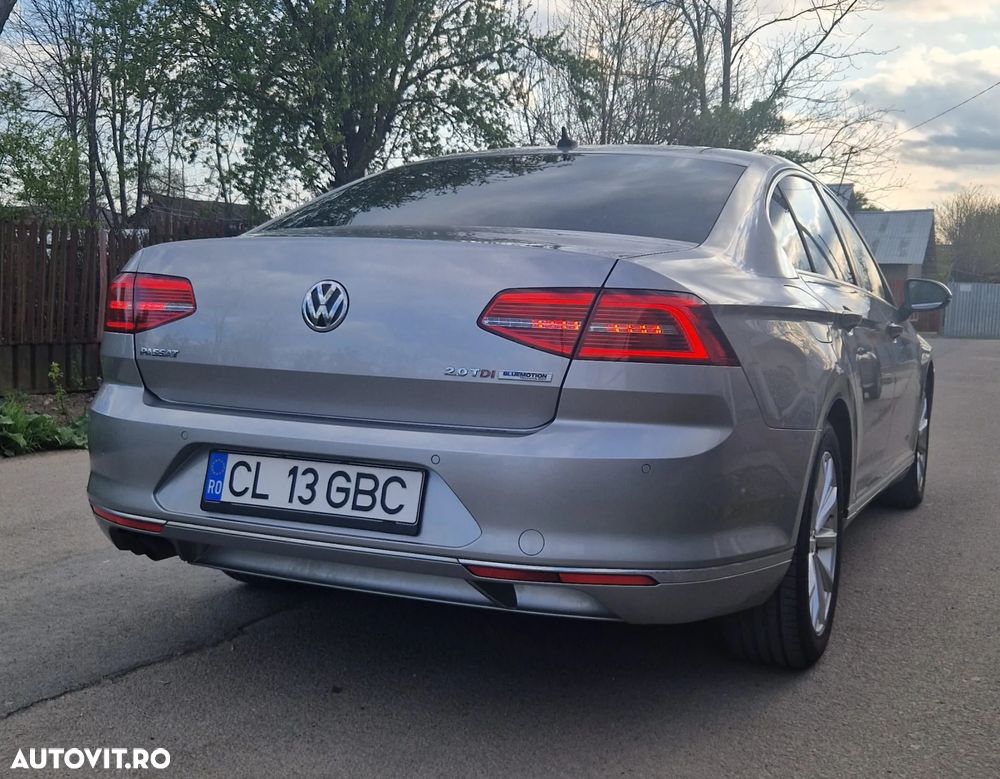 Volkswagen Passat 2.0 TDI Highline - 5