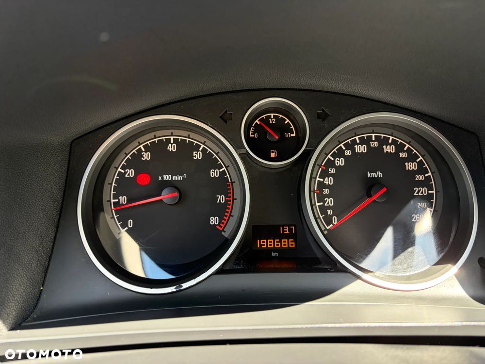 Opel Zafira 1.8 Family - 27
