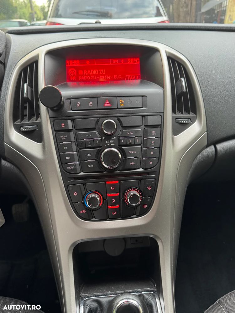 Opel Astra 1.7 CDTI - 7