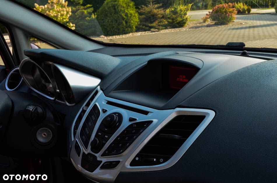 Ford Fiesta 1.25 Titanium - 40