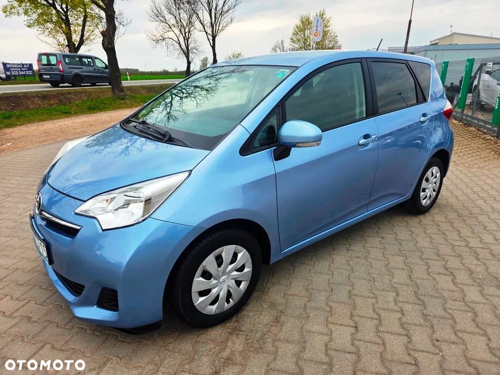 Toyota Verso S 1.33 Premium - 18