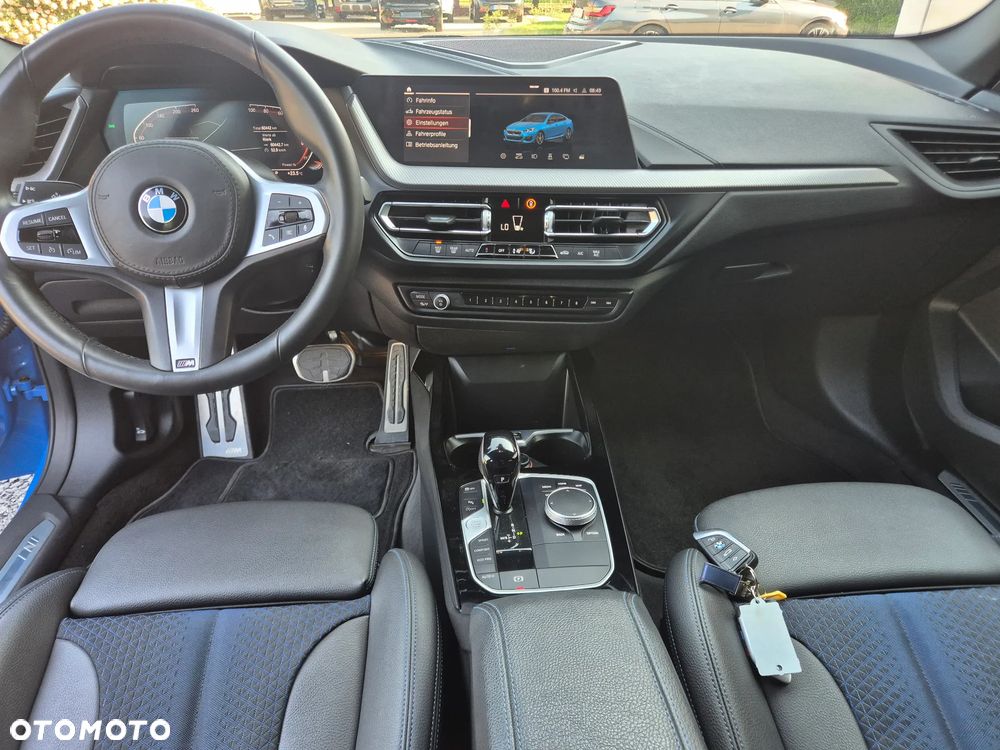 BMW Seria 2 220i Edition Colorvision - 31