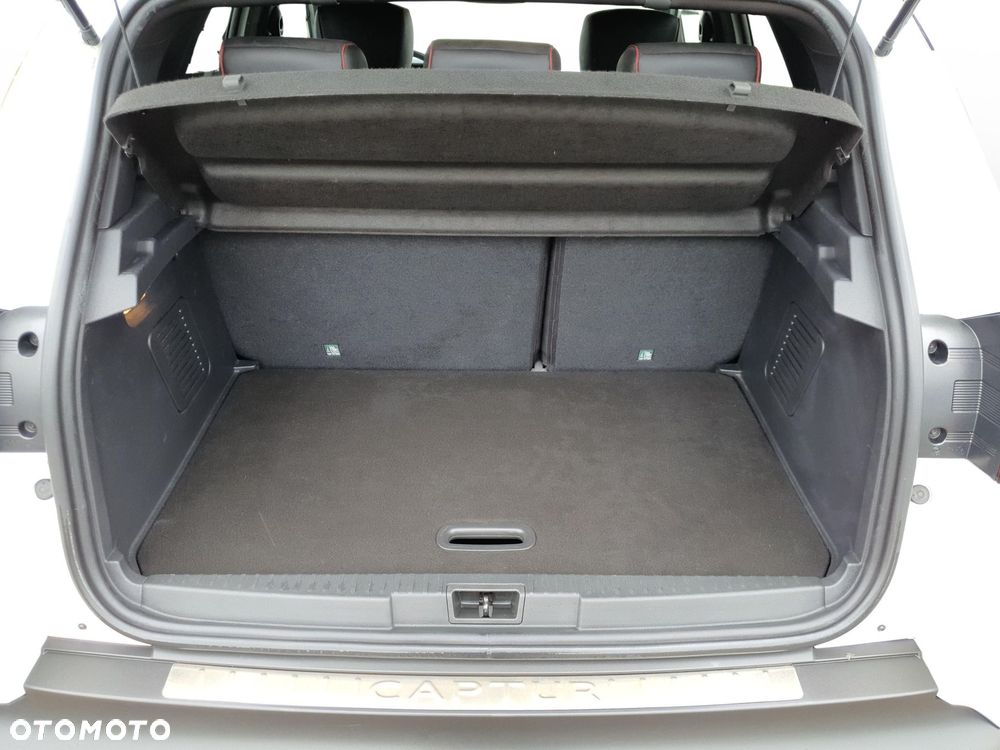 Renault Captur - 23