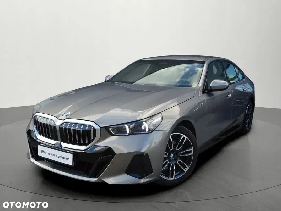BMW Seria 5 520d xDrive - 1