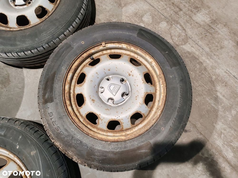 Felga felgi stalowe 16 5x114.3 DACIA DUSTER I 10-17 - 4