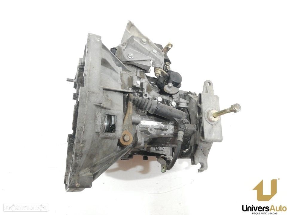 CAIXA VELOCIDADES FIAT PUNTO 2004 -55180653 - 1