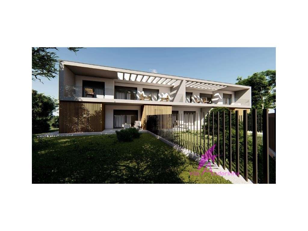 Apartamento T2 a 5 minutos da praia e a 10 do centro da cidade - Grande imagem: 2/6