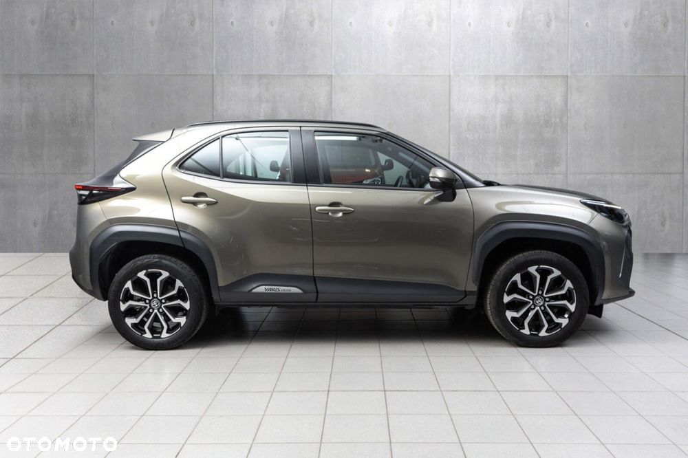 Toyota Yaris Cross Hybrid 1.5 Active - 4
