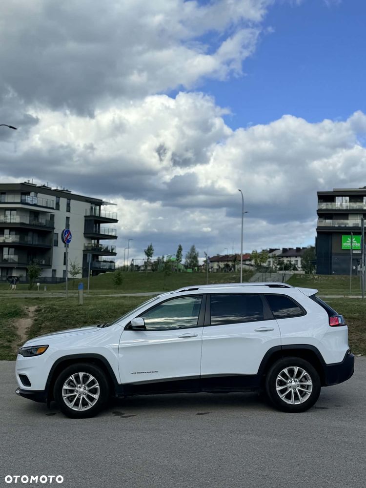 Jeep Cherokee - 2