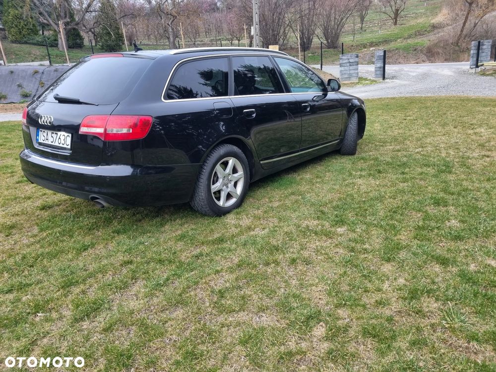 Audi A6 Avant - 14