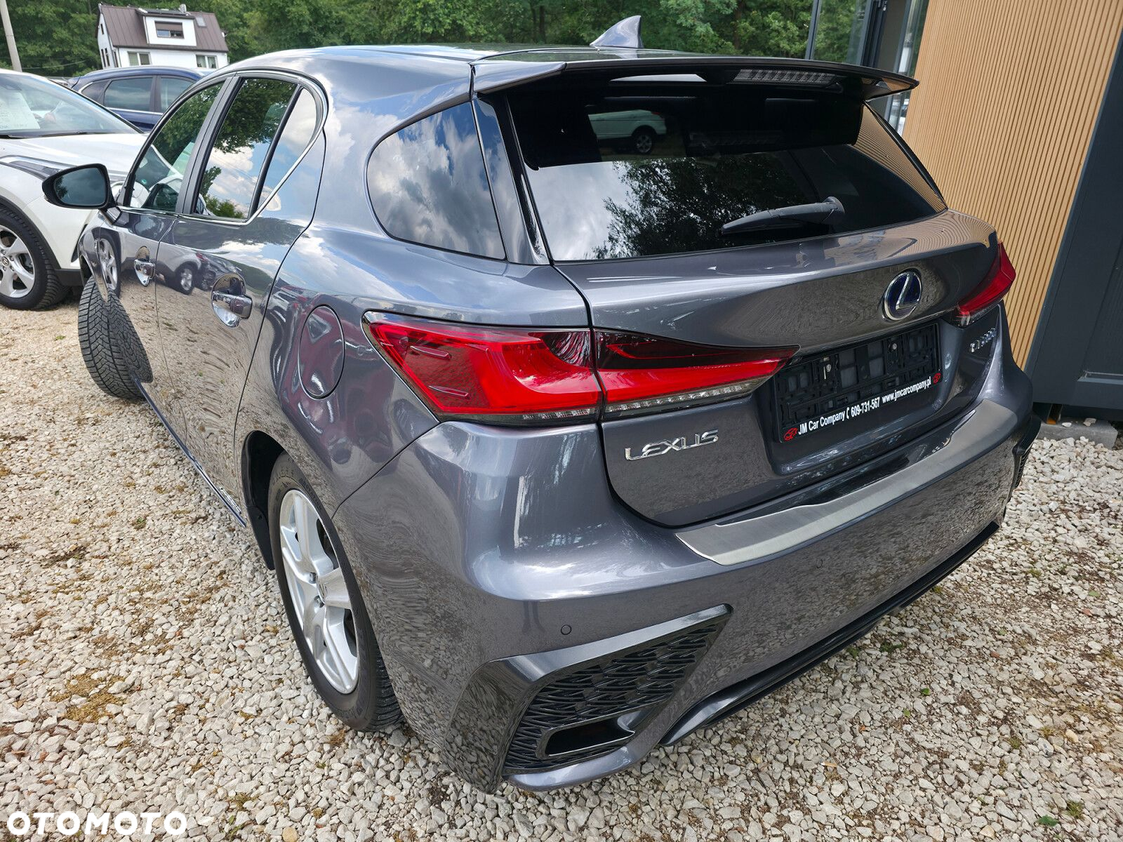 Lexus CT - 4