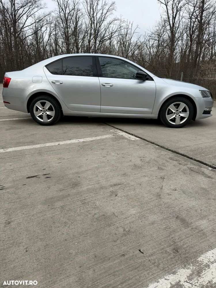 Skoda Octavia - 4