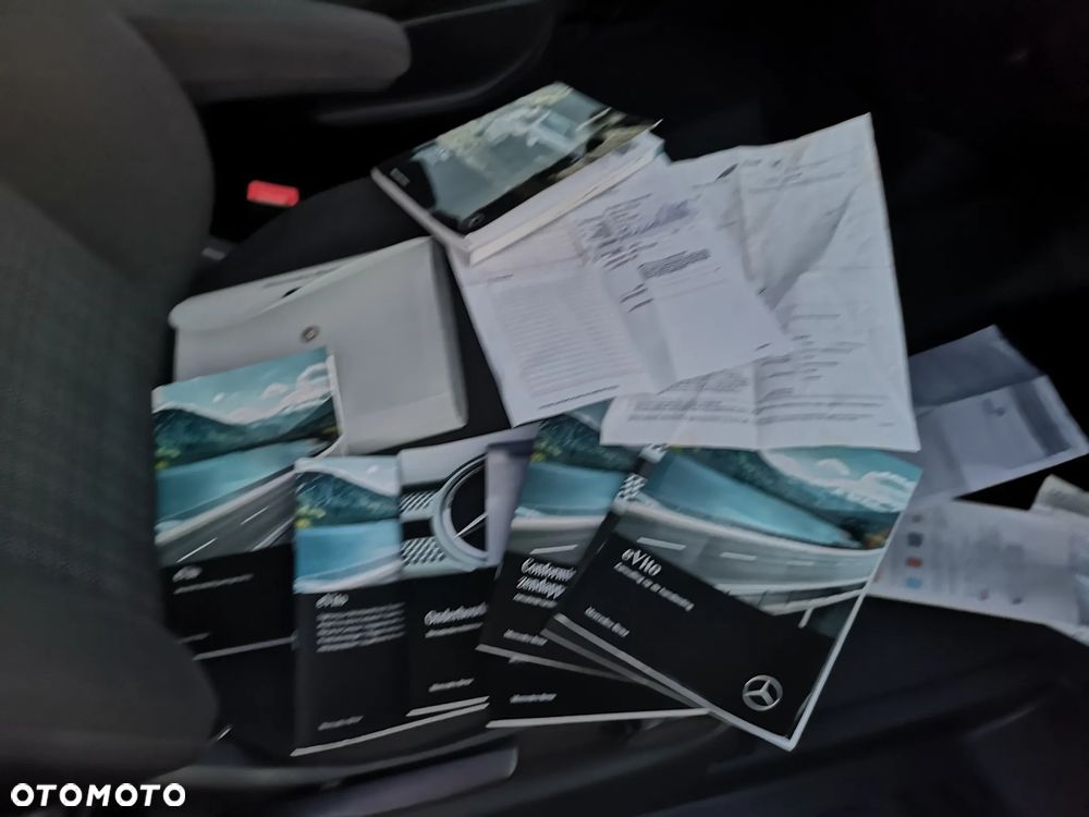 Mercedes-Benz Vito - 9