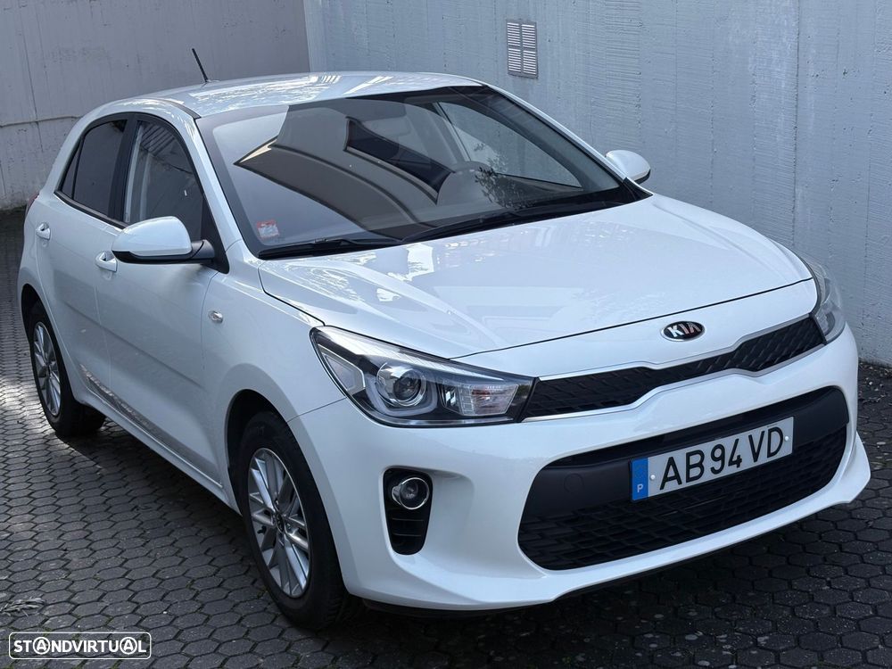 Kia Rio 1.2 CVVT Urban - 2
