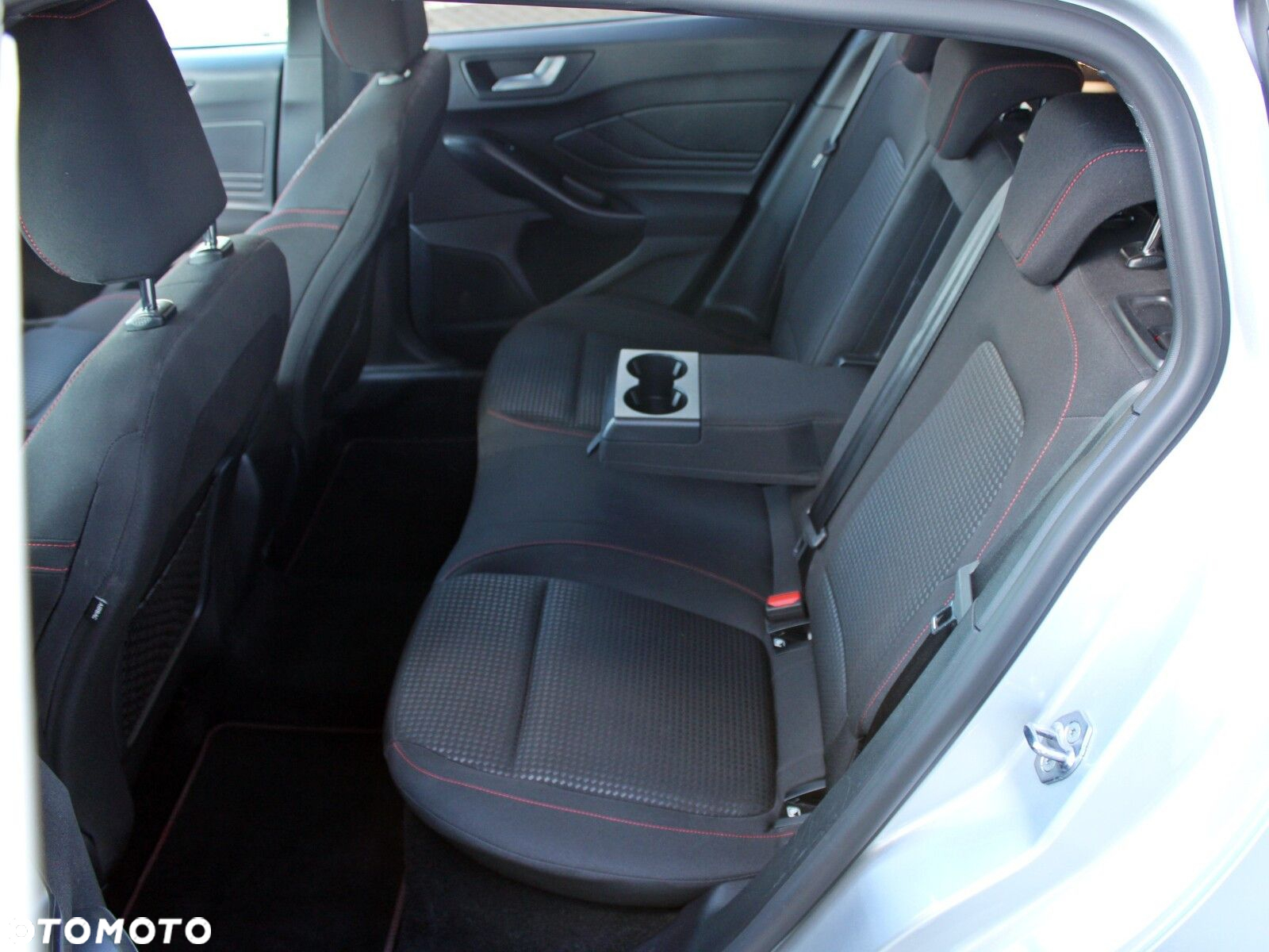 Ford Focus 1.5 EcoBlue ST-Line X - 13
