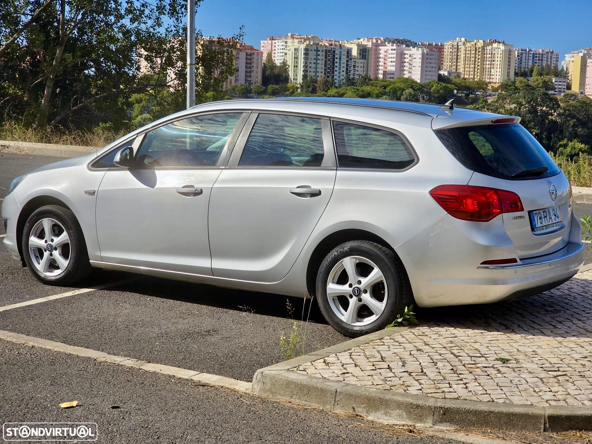 Opel Astra Sports Tourer 1.7 CDTi Cosmo - 4
