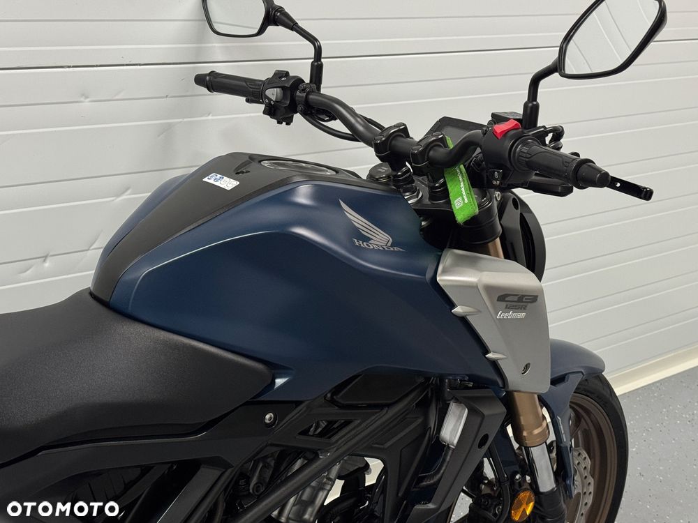 Honda CB - 7