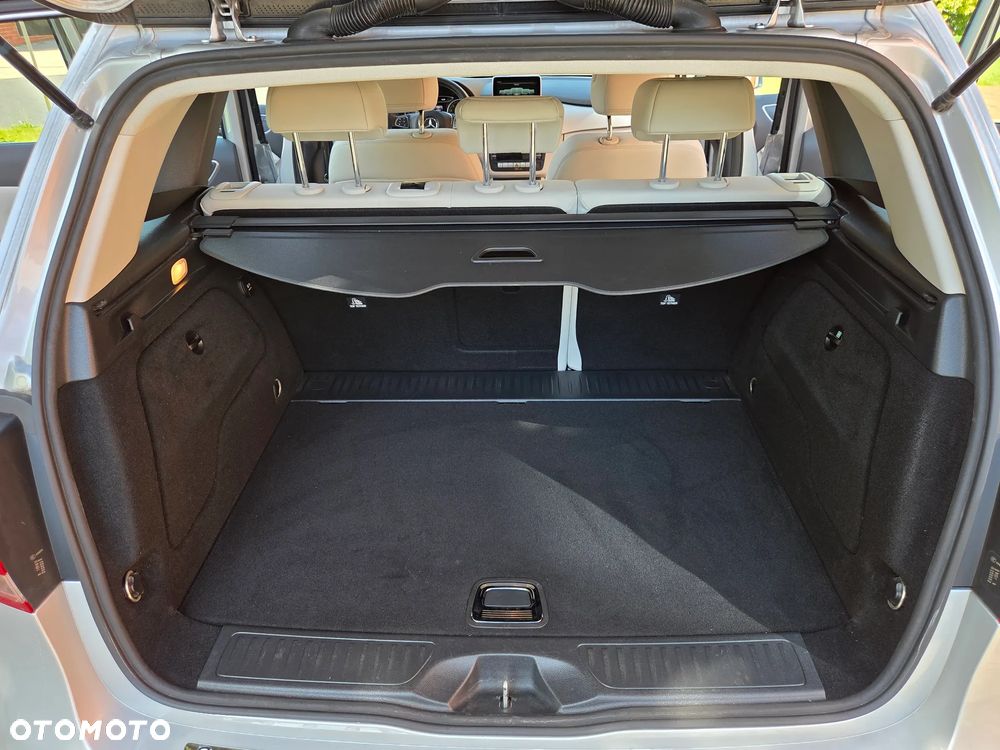 Mercedes-Benz Klasa B 180 7G-DCT Edition - 25