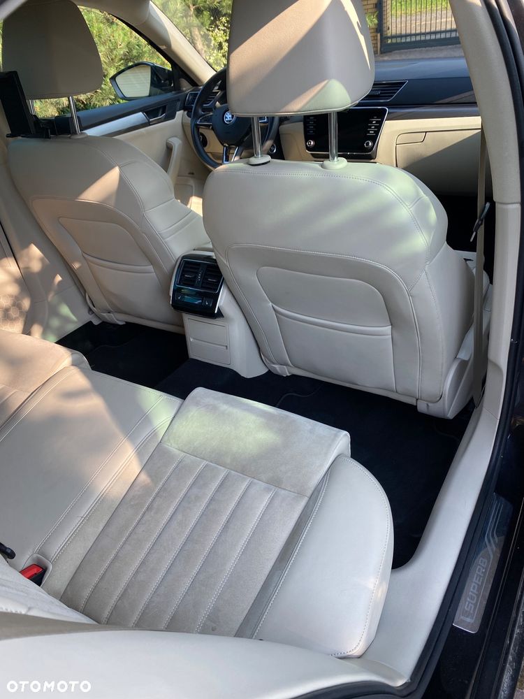 Skoda Superb 2.0 TSI Style DSG - 9